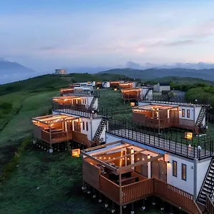The Glamping 箱根十国峠 宮加三
